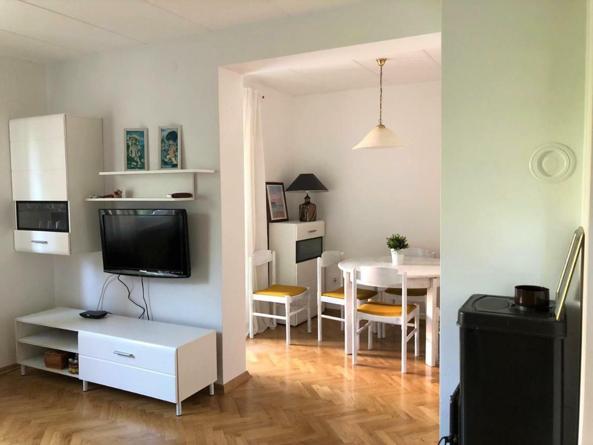 شقة مالي لوشينغْ  في Apartman Gloria المظهر الخارجي الصورة